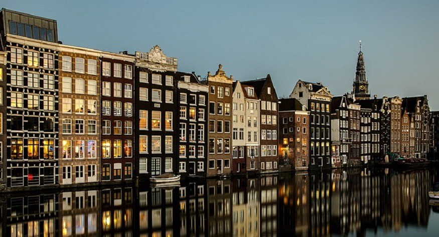 Vinn billetter til MyHeritage LIVE og gratis opphold på det ikoniske Hilton Amsterdam